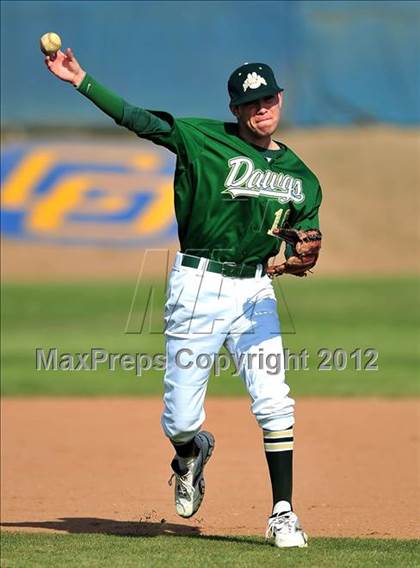 Thumbnail 1 in South Hills @ Charter Oak photogallery.