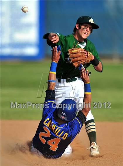 Thumbnail 1 in South Hills @ Charter Oak photogallery.