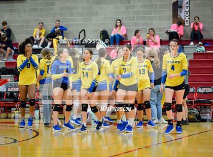 Thumbnail 3 in FR: Empire vs Marana photogallery.