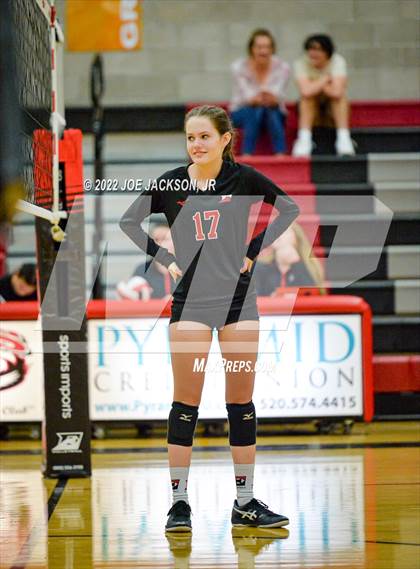 Thumbnail 3 in FR: Empire vs Marana photogallery.