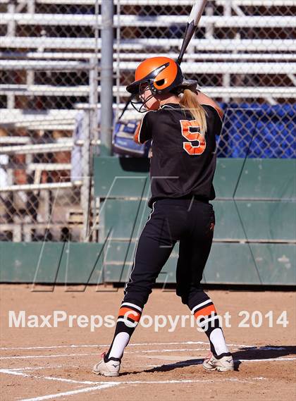Thumbnail 2 in Bella Vista vs. Roseville (Victory Pre-Season T.O.C.) photogallery.