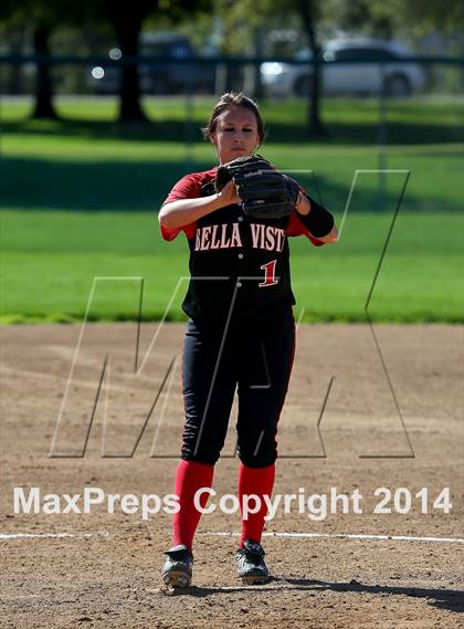 Thumbnail 2 in Bella Vista vs. Roseville (Victory Pre-Season T.O.C.) photogallery.