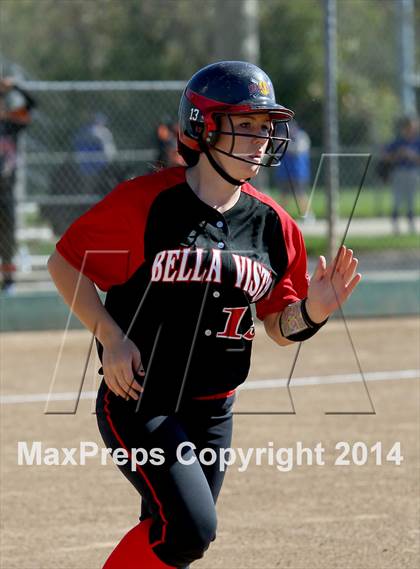 Thumbnail 3 in Bella Vista vs. Roseville (Victory Pre-Season T.O.C.) photogallery.