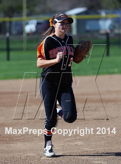 Thumbnail 3 in Bella Vista vs. Roseville (Victory Pre-Season T.O.C.) photogallery.
