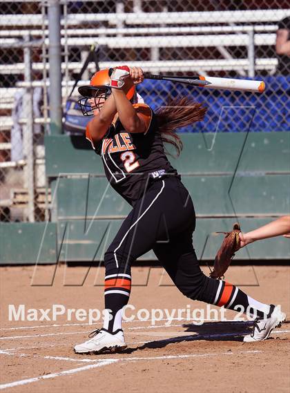 Thumbnail 3 in Bella Vista vs. Roseville (Victory Pre-Season T.O.C.) photogallery.