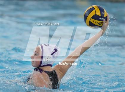 Thumbnail 1 in Carlsbad vs. La Jolla (CIF SDS Open Division Quarterfinal) photogallery.