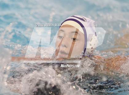 Thumbnail 3 in Carlsbad vs. La Jolla (CIF SDS Open Division Quarterfinal) photogallery.