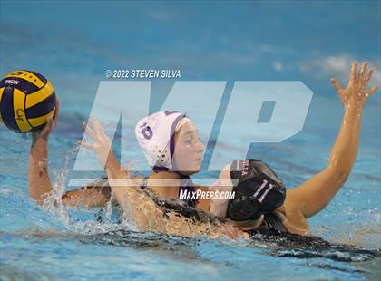 Thumbnail 1 in Carlsbad vs. La Jolla (CIF SDS Open Division Quarterfinal) photogallery.