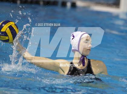 Thumbnail 3 in Carlsbad vs. La Jolla (CIF SDS Open Division Quarterfinal) photogallery.