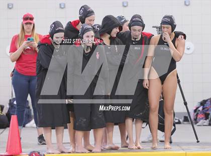 Thumbnail 2 in Carlsbad vs. La Jolla (CIF SDS Open Division Quarterfinal) photogallery.