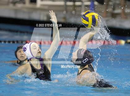 Thumbnail 1 in Carlsbad vs. La Jolla (CIF SDS Open Division Quarterfinal) photogallery.