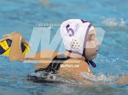 Thumbnail 3 in Carlsbad vs. La Jolla (CIF SDS Open Division Quarterfinal) photogallery.