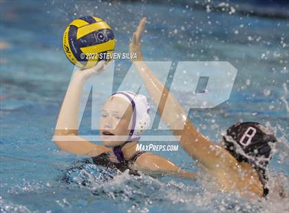 Thumbnail 1 in Carlsbad vs. La Jolla (CIF SDS Open Division Quarterfinal) photogallery.