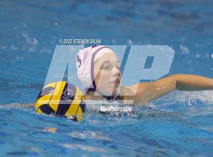 Thumbnail 2 in Carlsbad vs. La Jolla (CIF SDS Open Division Quarterfinal) photogallery.