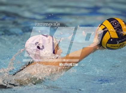 Thumbnail 1 in Carlsbad vs. La Jolla (CIF SDS Open Division Quarterfinal) photogallery.