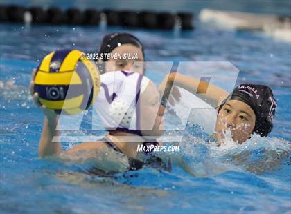 Thumbnail 1 in Carlsbad vs. La Jolla (CIF SDS Open Division Quarterfinal) photogallery.