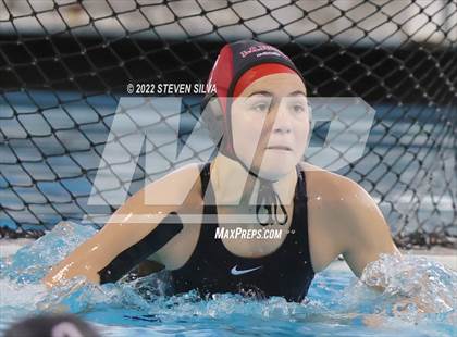 Thumbnail 2 in Carlsbad vs. La Jolla (CIF SDS Open Division Quarterfinal) photogallery.