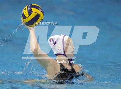 Thumbnail 2 in Carlsbad vs. La Jolla (CIF SDS Open Division Quarterfinal) photogallery.