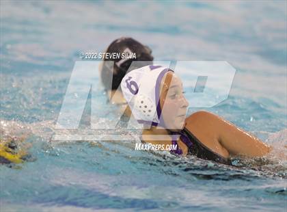 Thumbnail 3 in Carlsbad vs. La Jolla (CIF SDS Open Division Quarterfinal) photogallery.