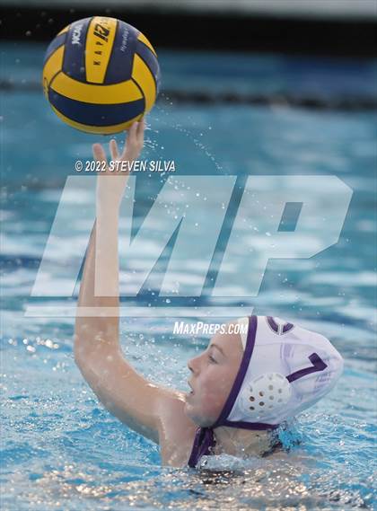 Thumbnail 1 in Carlsbad vs. La Jolla (CIF SDS Open Division Quarterfinal) photogallery.