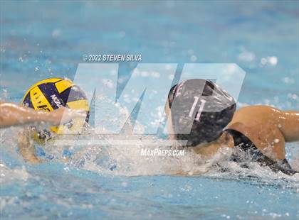 Thumbnail 1 in Carlsbad vs. La Jolla (CIF SDS Open Division Quarterfinal) photogallery.