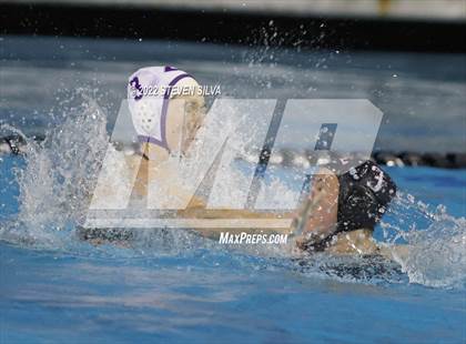 Thumbnail 2 in Carlsbad vs. La Jolla (CIF SDS Open Division Quarterfinal) photogallery.