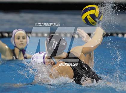 Thumbnail 1 in Carlsbad vs. La Jolla (CIF SDS Open Division Quarterfinal) photogallery.