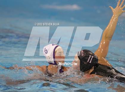 Thumbnail 1 in Carlsbad vs. La Jolla (CIF SDS Open Division Quarterfinal) photogallery.