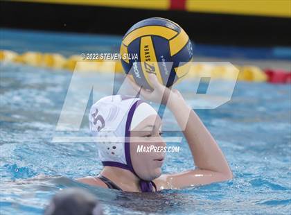 Thumbnail 1 in Carlsbad vs. La Jolla (CIF SDS Open Division Quarterfinal) photogallery.