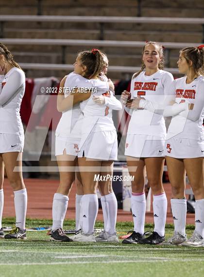 Thumbnail 2 in Kent Denver vs. Regis Jesuit (CHSAA Semifinal) photogallery.