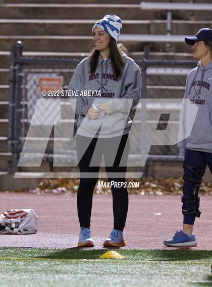 Thumbnail 1 in Kent Denver vs. Regis Jesuit (CHSAA Semifinal) photogallery.
