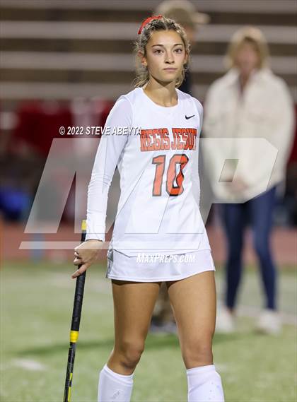 Thumbnail 3 in Kent Denver vs. Regis Jesuit (CHSAA Semifinal) photogallery.