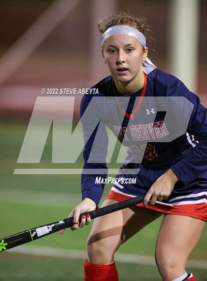 Thumbnail 1 in Kent Denver vs. Regis Jesuit (CHSAA Semifinal) photogallery.