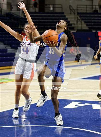 Thumbnail 2 in West Noble vs. Elkhart (PSM Holiday Shootout) photogallery.