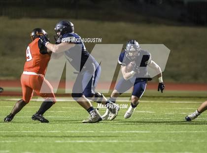 Thumbnail 1 in Lone Star vs. Lancaster (UIL 5A DI Regional Final) photogallery.
