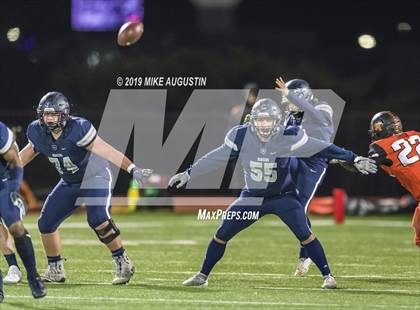 Thumbnail 3 in Lone Star vs. Lancaster (UIL 5A DI Regional Final) photogallery.