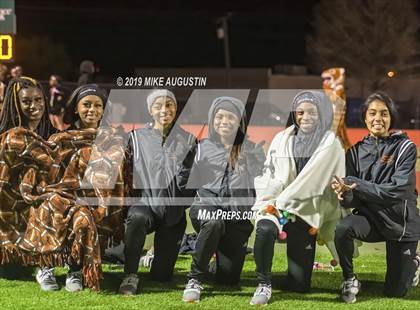 Thumbnail 3 in Lone Star vs. Lancaster (UIL 5A DI Regional Final) photogallery.