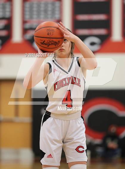 Thumbnail 1 in Fairfield Union @ Circleville photogallery.
