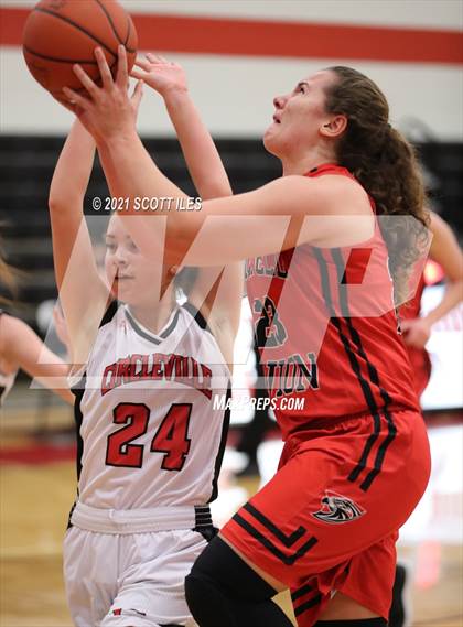 Thumbnail 1 in Fairfield Union @ Circleville photogallery.