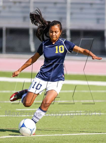 Thumbnail 1 in Summit Academy vs Millard (UHSAA 2A Semifinal) photogallery.