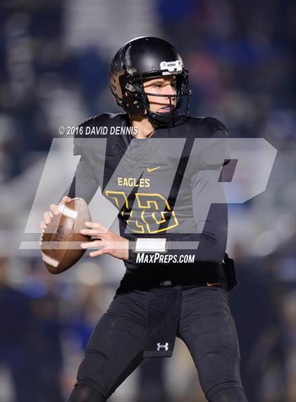Thumbnail 3 in Bakersfield Christian vs. Tulare Western (CIF CS D3 Final) photogallery.