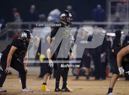 Thumbnail 2 in Bakersfield Christian vs. Tulare Western (CIF CS D3 Final) photogallery.