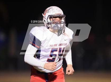 Thumbnail 1 in Bakersfield Christian vs. Tulare Western (CIF CS D3 Final) photogallery.