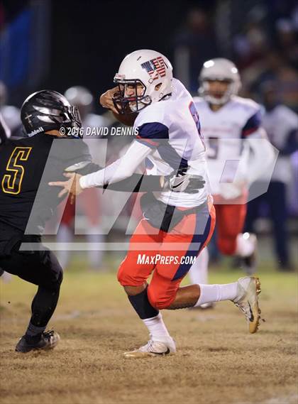 Thumbnail 1 in Bakersfield Christian vs. Tulare Western (CIF CS D3 Final) photogallery.