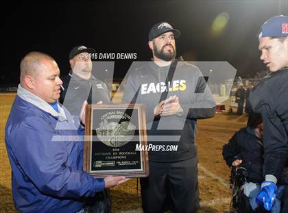 Thumbnail 3 in Bakersfield Christian vs. Tulare Western (CIF CS D3 Final) photogallery.