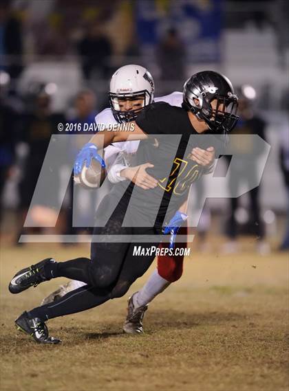 Thumbnail 3 in Bakersfield Christian vs. Tulare Western (CIF CS D3 Final) photogallery.