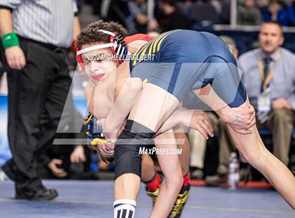 Thumbnail 3 in NYSPHSAA  D2 Wrestling Finals (99lbs to 138lbs) photogallery.