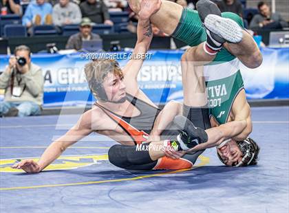 Thumbnail 2 in NYSPHSAA  D2 Wrestling Finals (99lbs to 138lbs) photogallery.