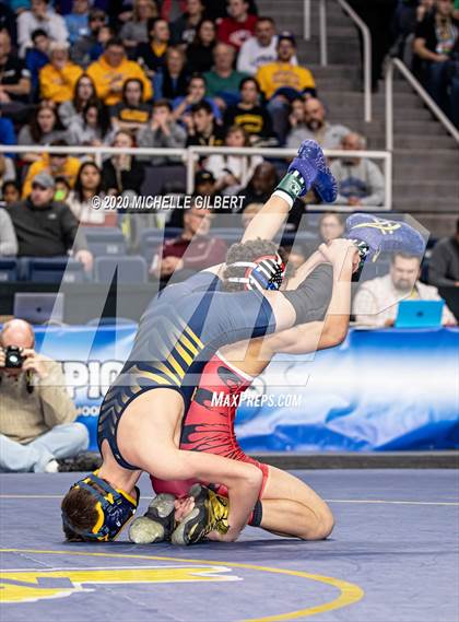 Thumbnail 2 in NYSPHSAA  D2 Wrestling Finals (99lbs to 138lbs) photogallery.