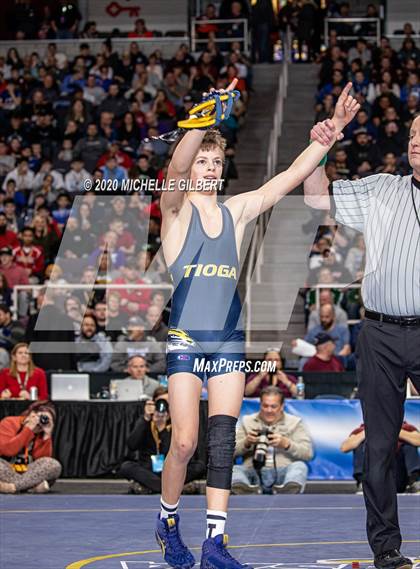 Thumbnail 2 in NYSPHSAA  D2 Wrestling Finals (99lbs to 138lbs) photogallery.
